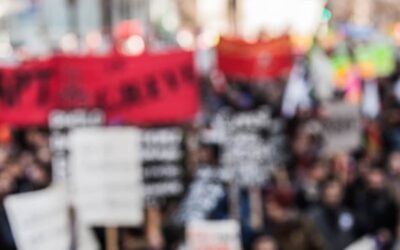 Dégradations lors d’une manifestation : comment être indemnisé par votre assurance ?